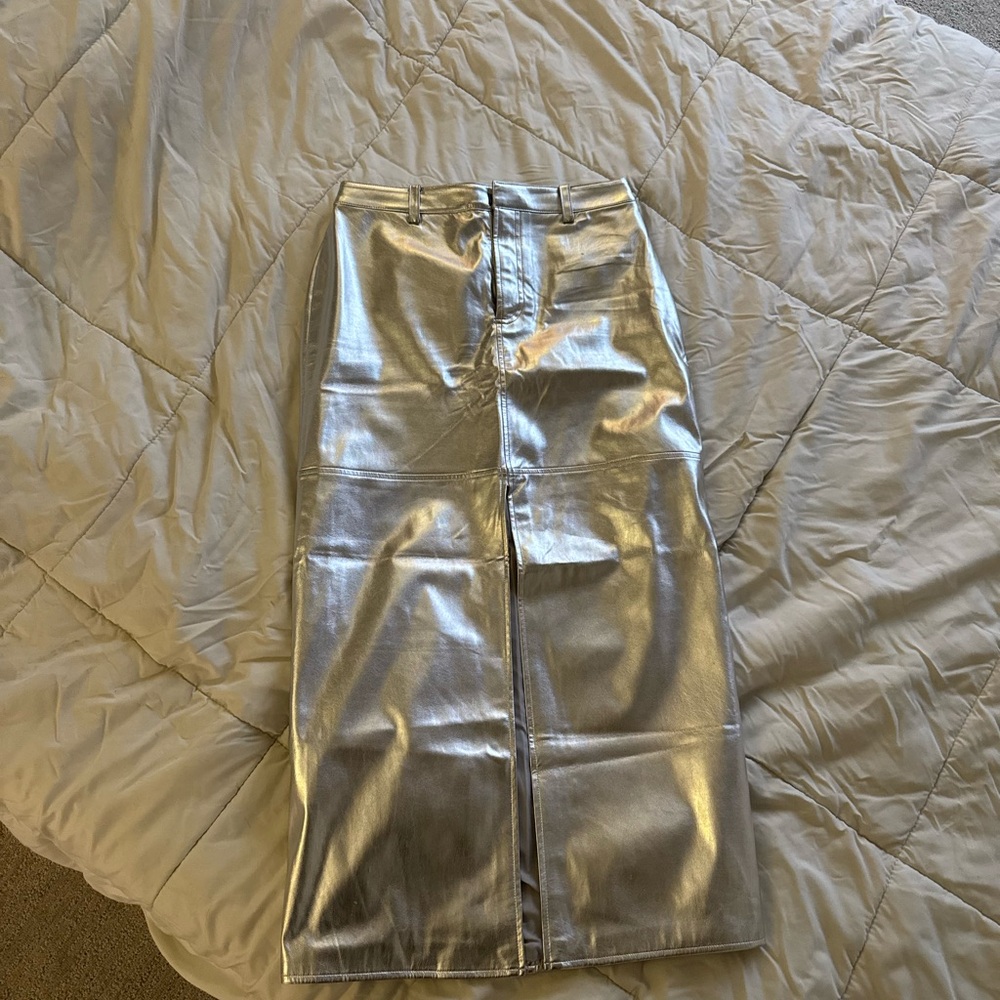 Elegant Silver Women's Midi Metallic Silver Skirt